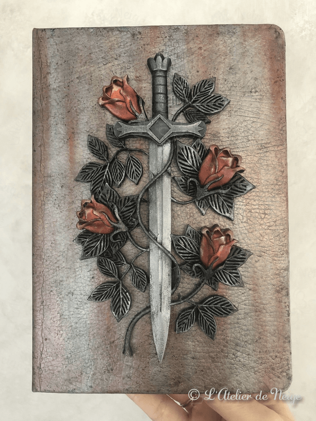 Carnet Sword and Roses
