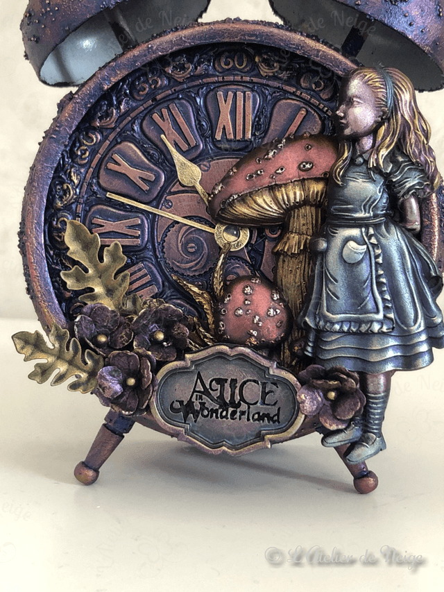 Réveil Alice in Wonderland